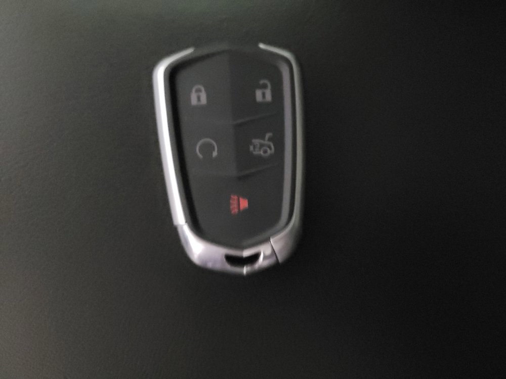 Used 2017 Cadillac XT5 Luxury w/ Driver Awareness Package image 32