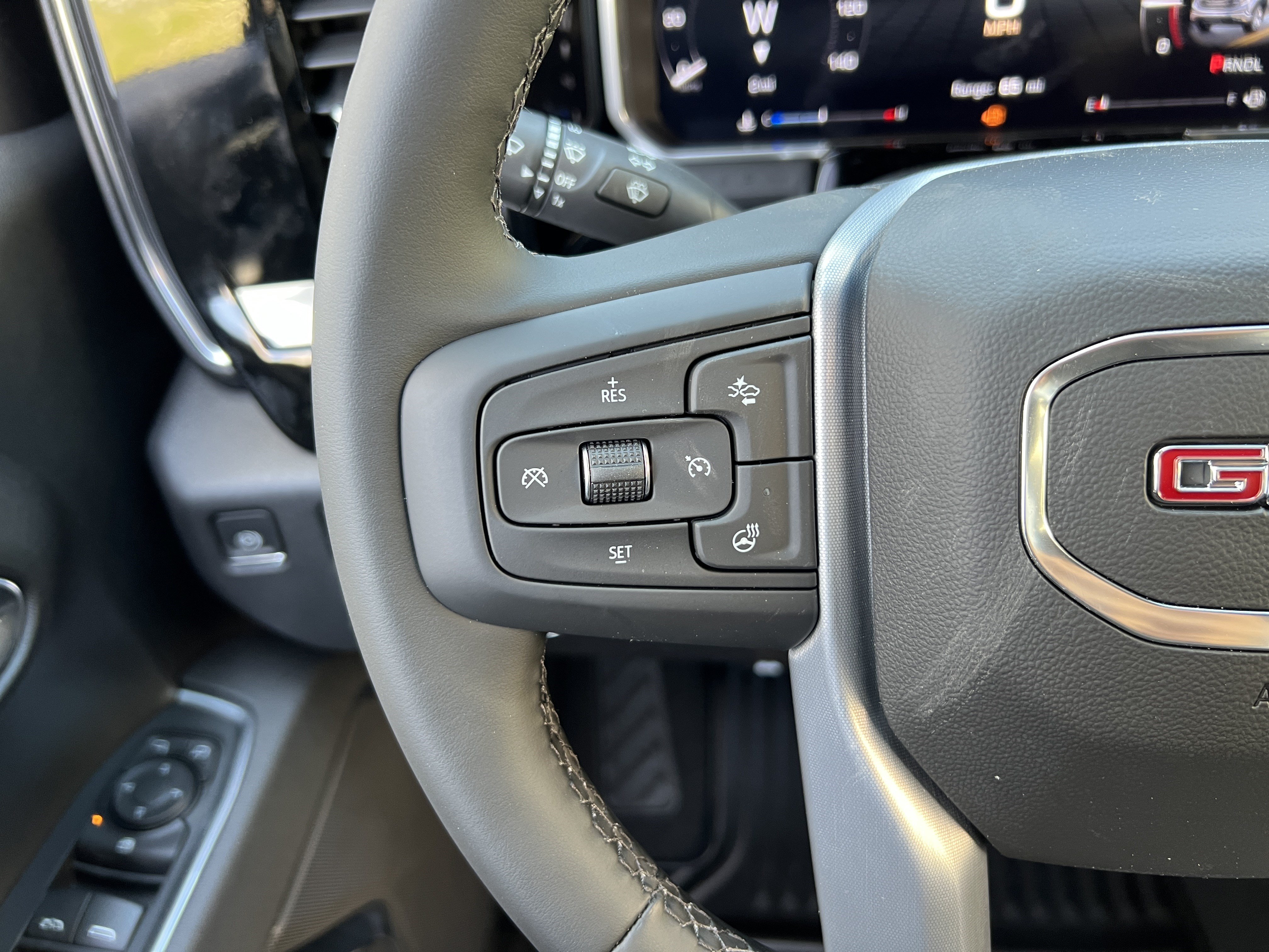 New 2026 GMC Sierra 1500 Elevation AWD/4WD image 26