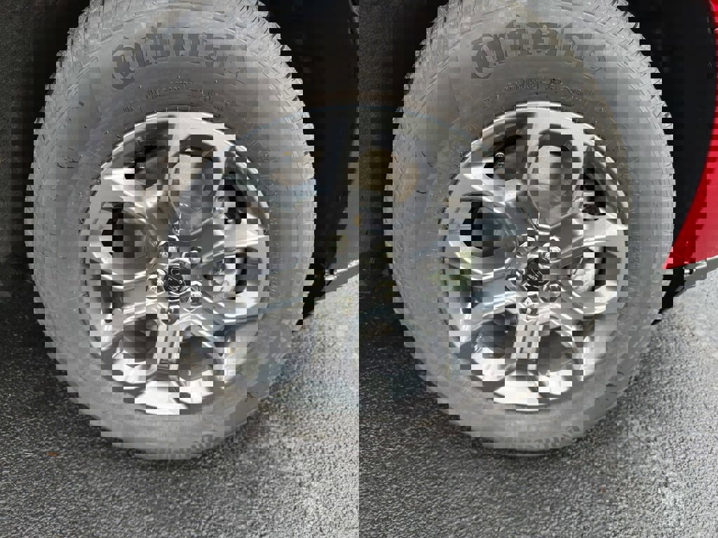 New 2025 Ford Maverick XLT w/ XLT Luxury Package image 10