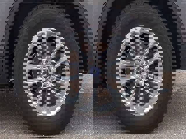 Used 2022 Ford Escape SE image 13