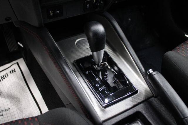 Used 2018 Mitsubishi Outlander Sport LE FWD image 12