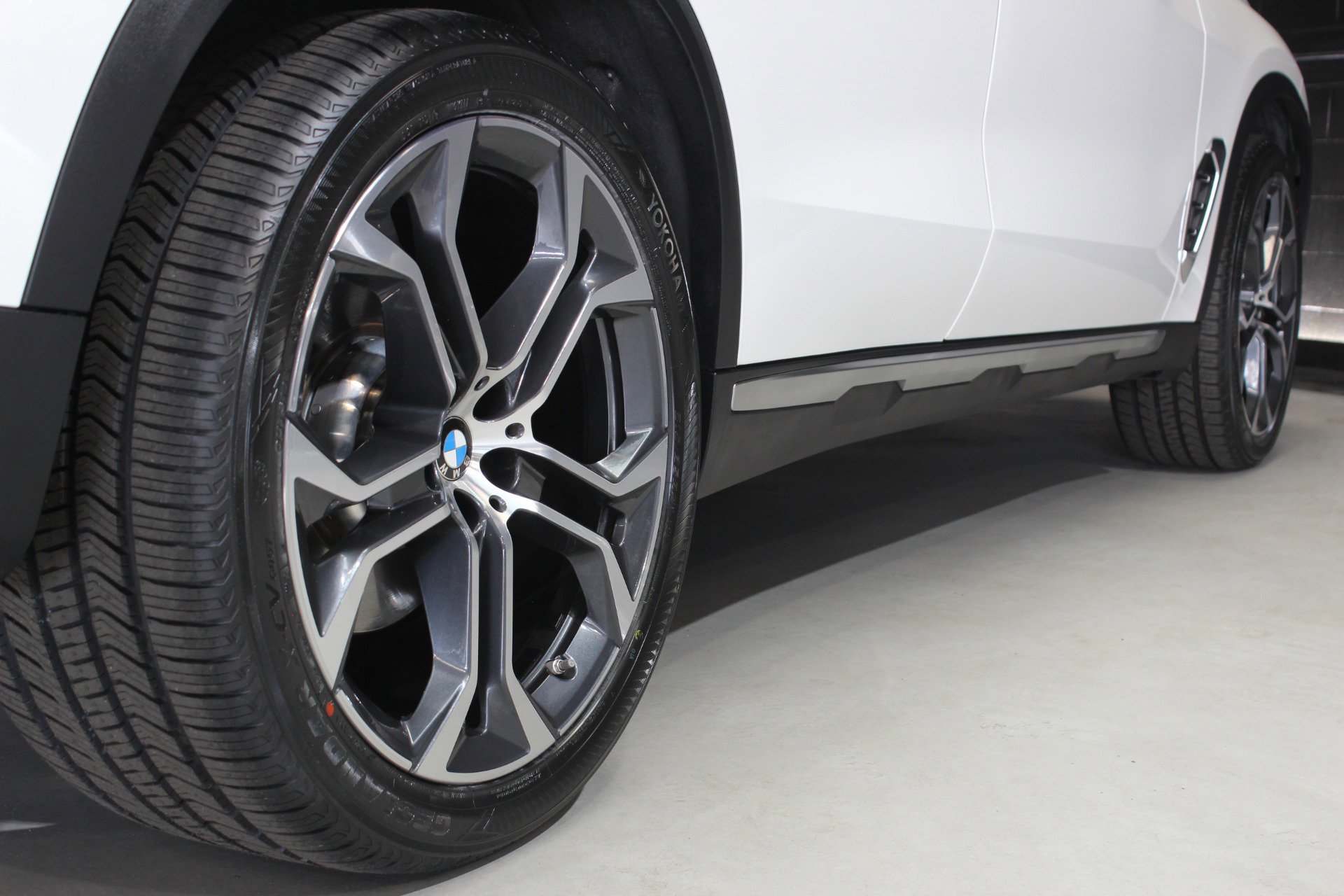Used 2024 BMW X5 sDrive40i RWD image 21