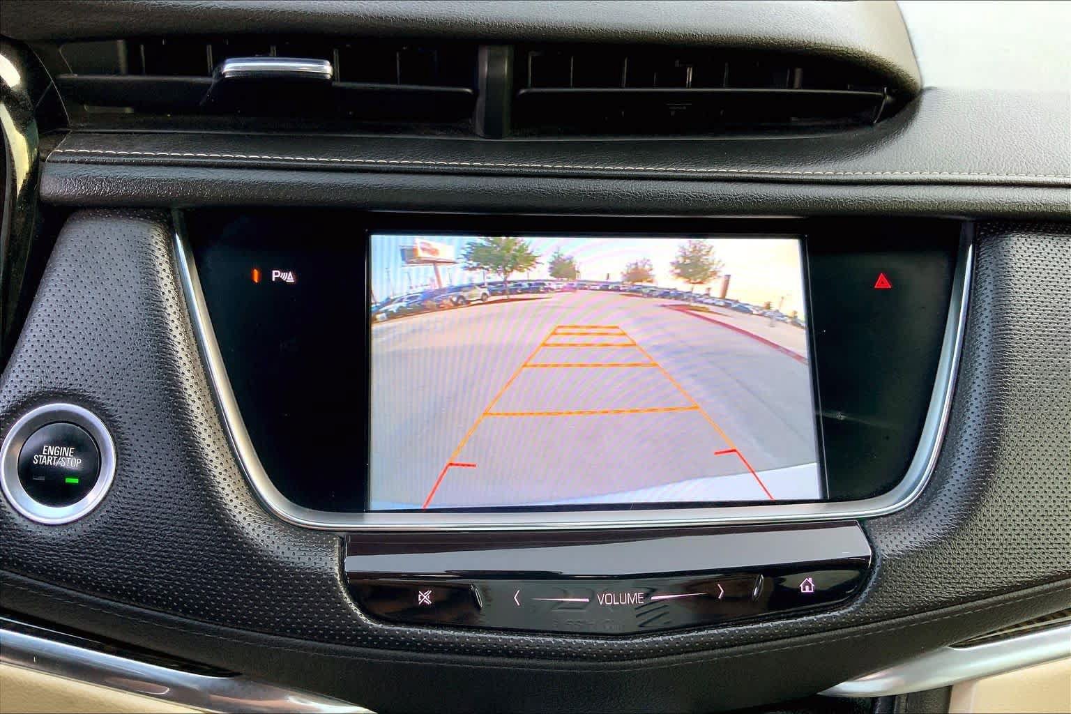 Used 2017 Cadillac XT5 FWD image 29