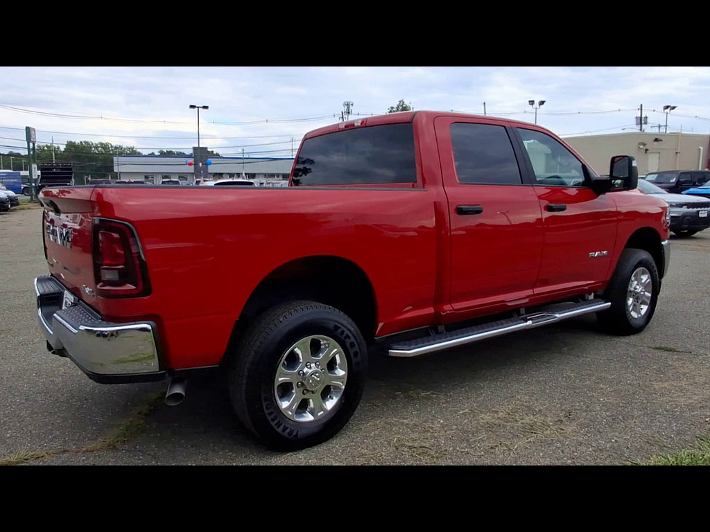 Used 2026 RAM 2500 Big Horn AWD/4WD image 8
