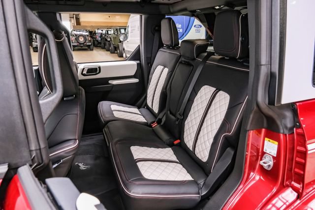 Used 2025 Ford Bronco Heritage Edition AWD/4WD image 78