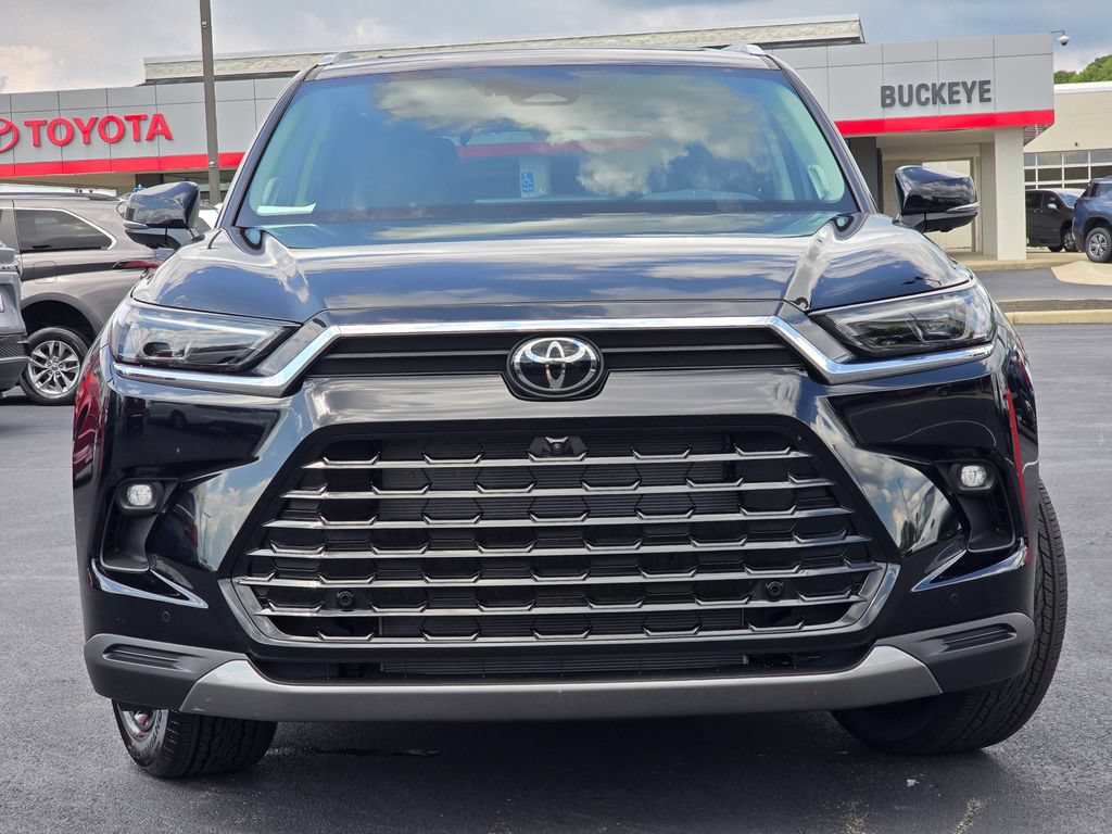 New 2026 Toyota Grand Highlander AWD image 3
