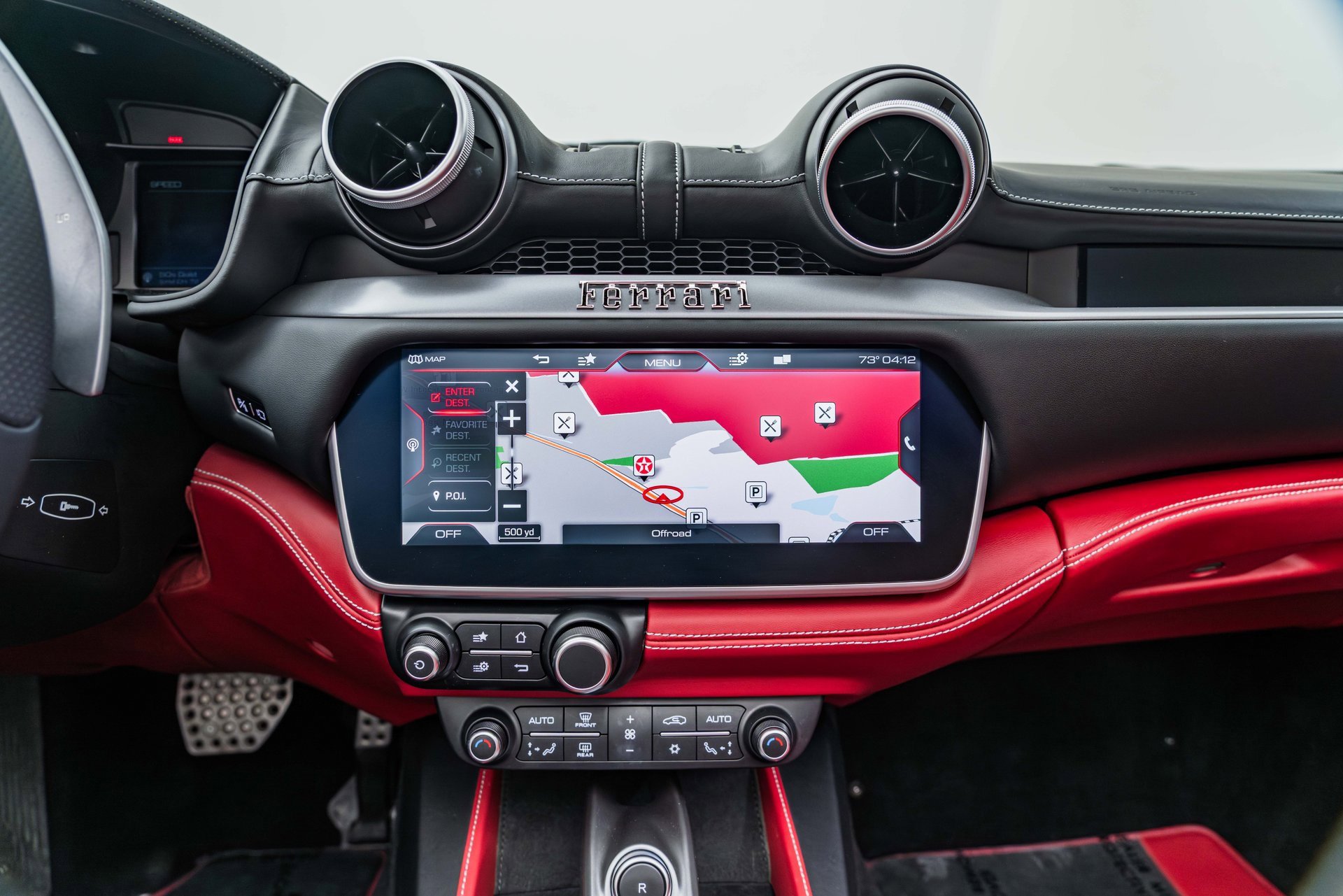 Certified 2022 Ferrari Portofino M image 33