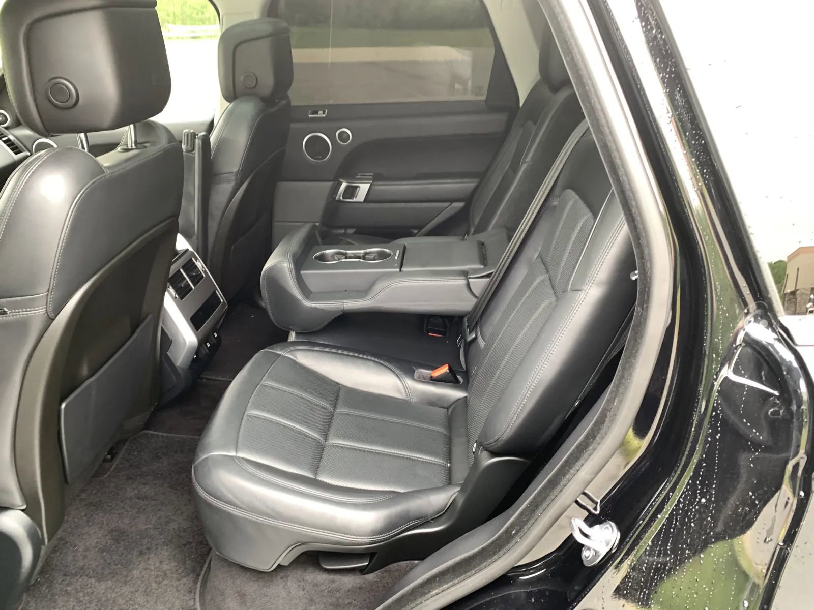 Used 2020 Land Rover Range Rover Sport HSE AWD/4WD image 29
