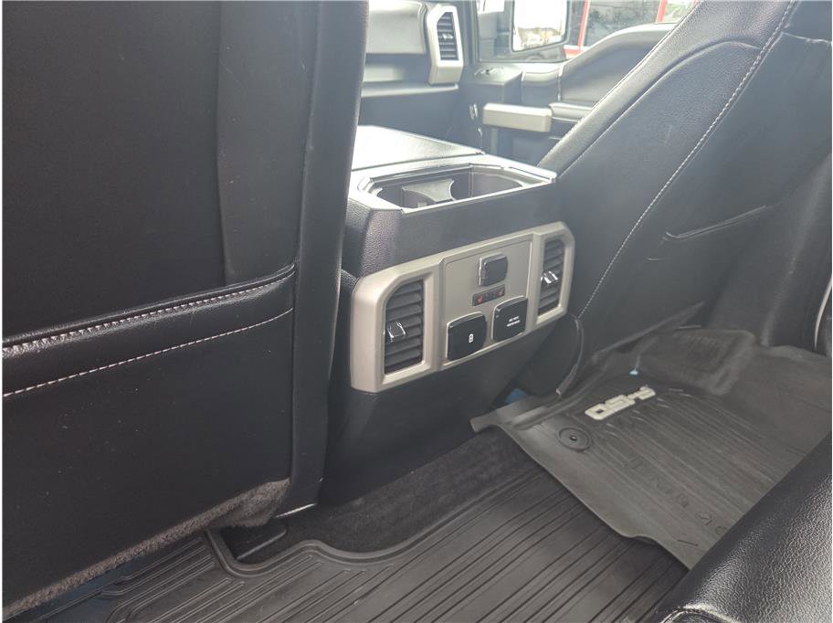 Used 2019 Ford F150 Lariat w/ Equipment Group 502A Luxury image 13