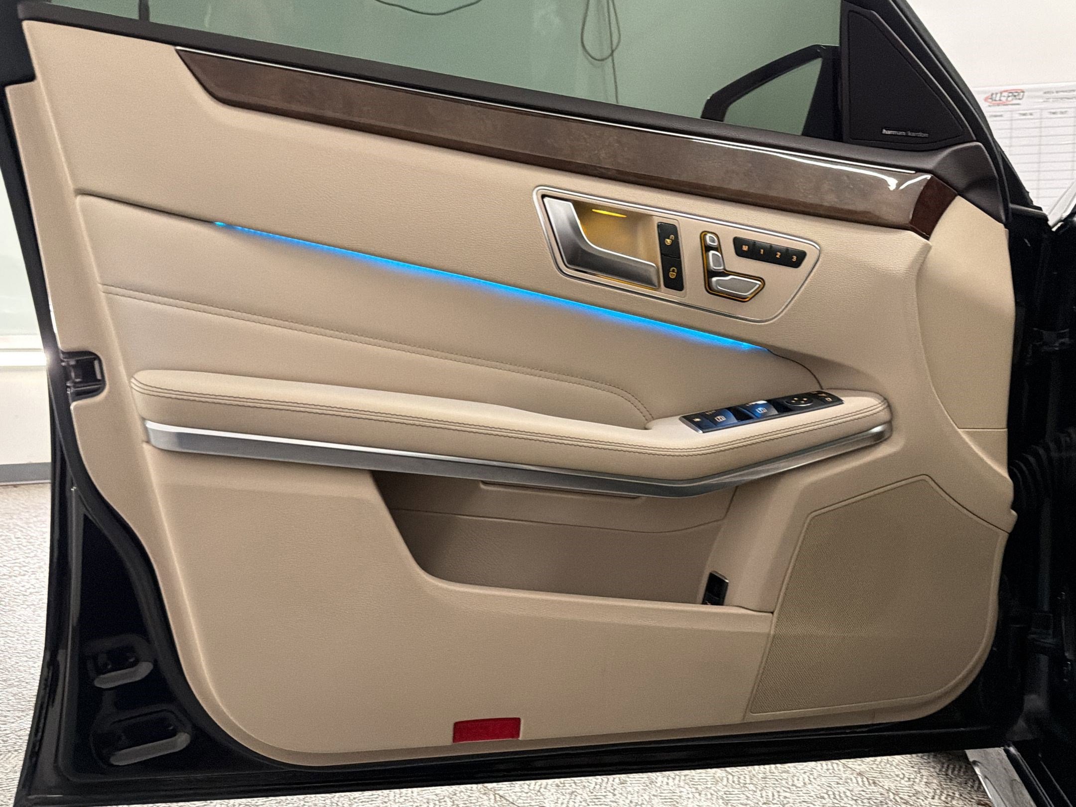Certified 2016 Mercedes-Benz E 350 Sedan image 19