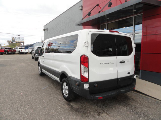 Used 2017 Ford Transit 350 XLT image 3
