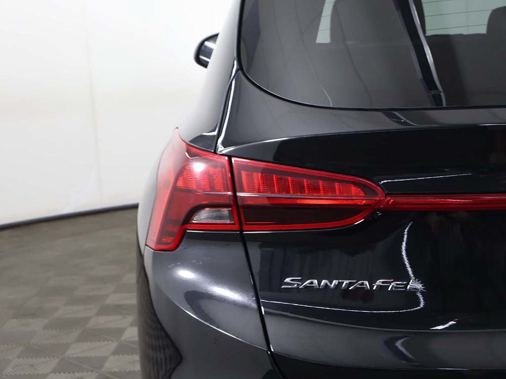 Used 2023 Hyundai Santa Fe SE FWD image 14