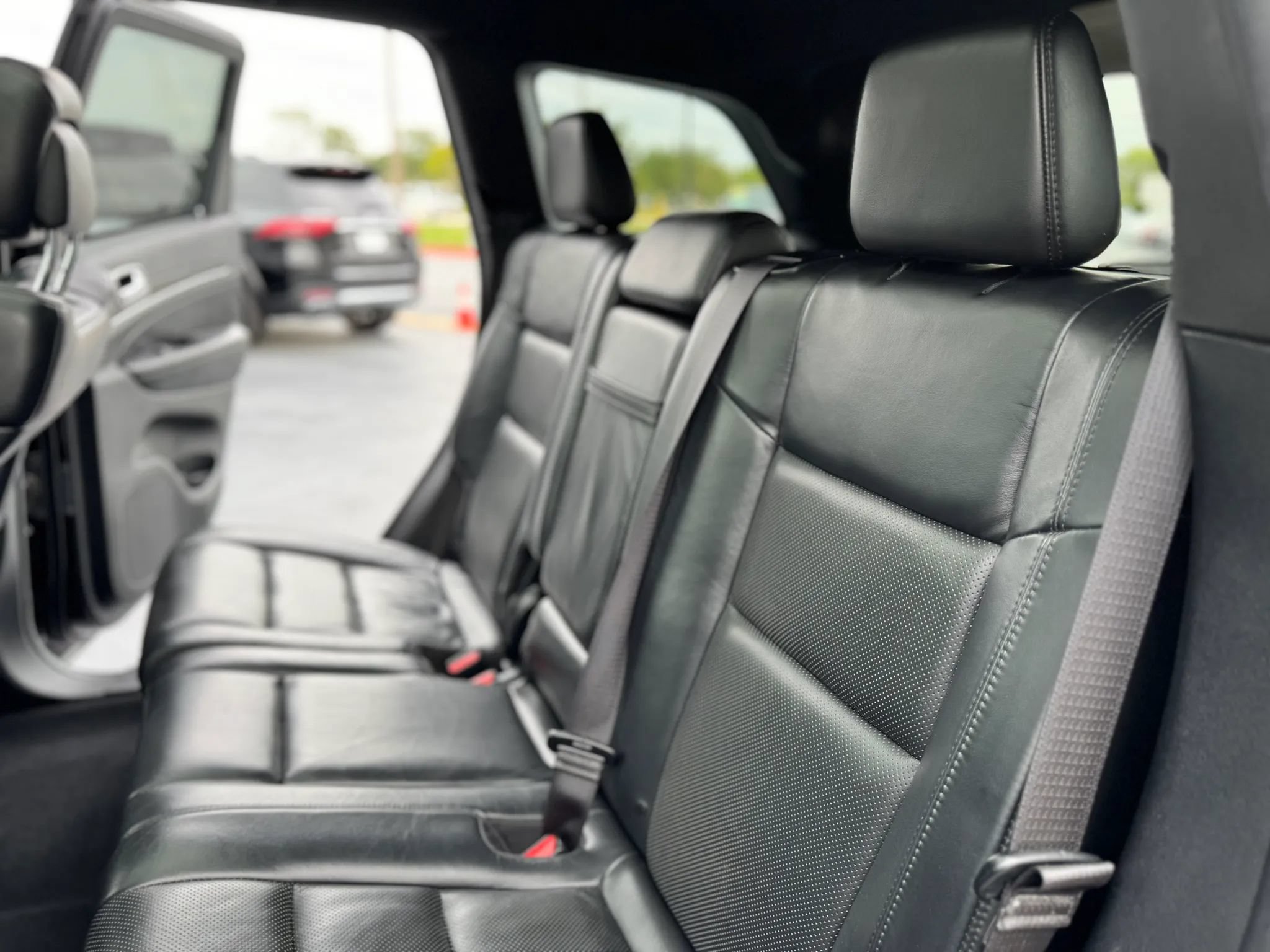 Used 2019 Jeep Grand Cherokee Limited w/ Luxury Group II AWD/4WD image 19