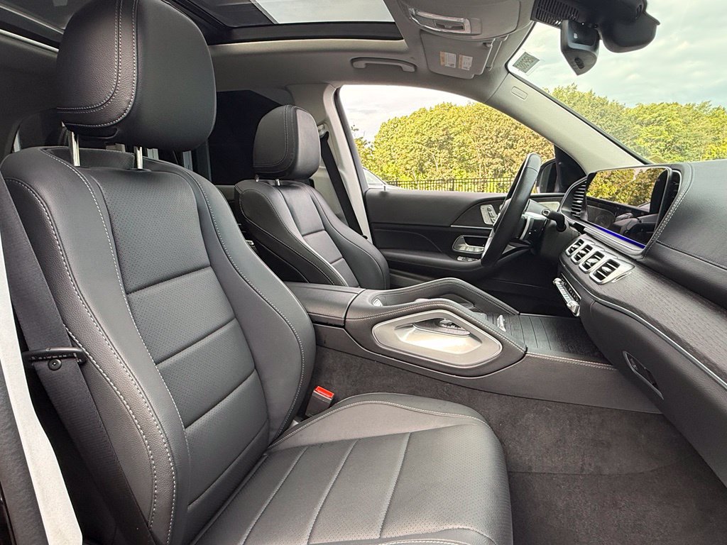 Certified 2026 Mercedes-Benz GLS 450 4MATIC image 18