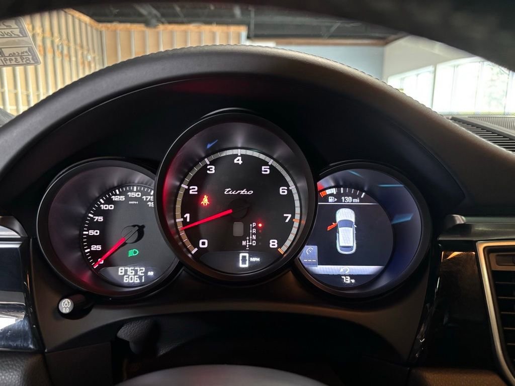 Used 2016 Porsche Macan Turbo AWD/4WD image 13