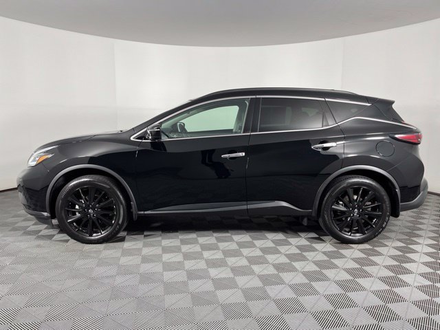 Used 2023 Nissan Murano SV w/ SV Midnight Edition Package FWD image 7
