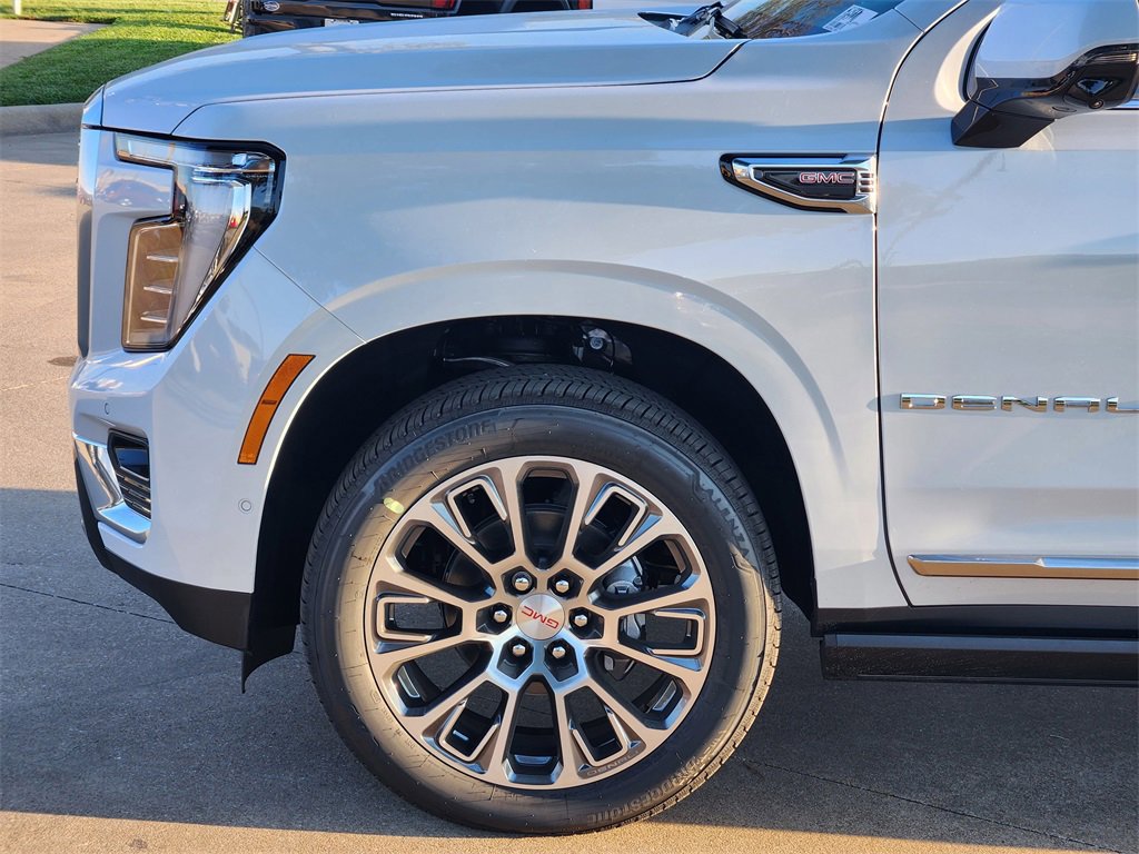 New 2026 GMC Yukon Denali w/ Sun & Power Step Package image 6