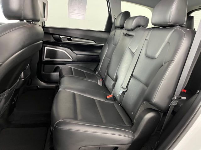 Used 2020 Kia Telluride LX AWD/4WD image 37