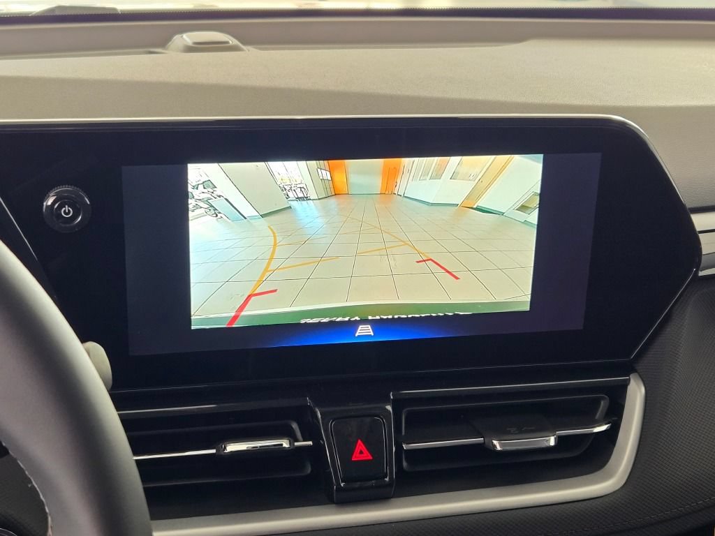 New 2026 Chevrolet TrailBlazer LT w/ Convenience Package FWD image 26
