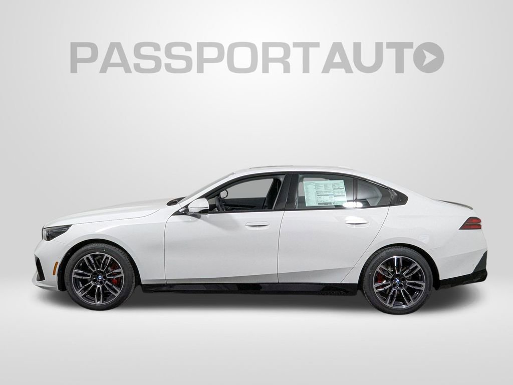 New 2026 BMW 530i xDrive w/ M Sport Package image 2