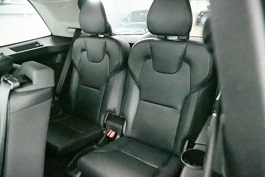Certified 2023 Volvo XC90 B5 Plus w/ Protection Package Premier AWD/4WD image 24