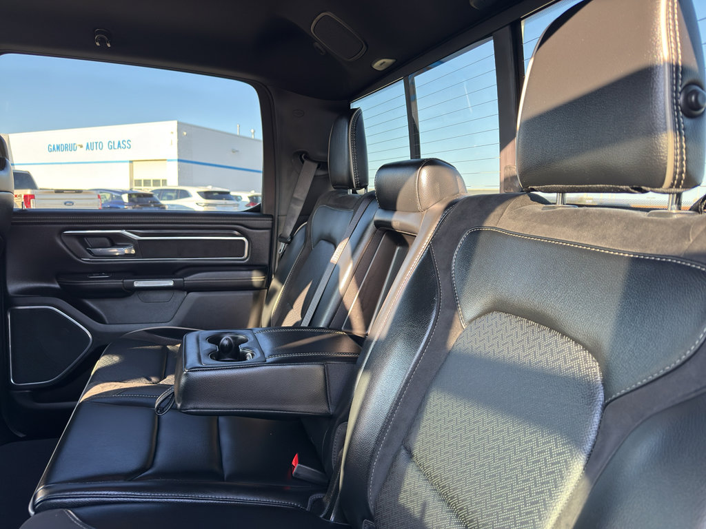 Used 2023 RAM 1500 Laramie AWD/4WD image 34