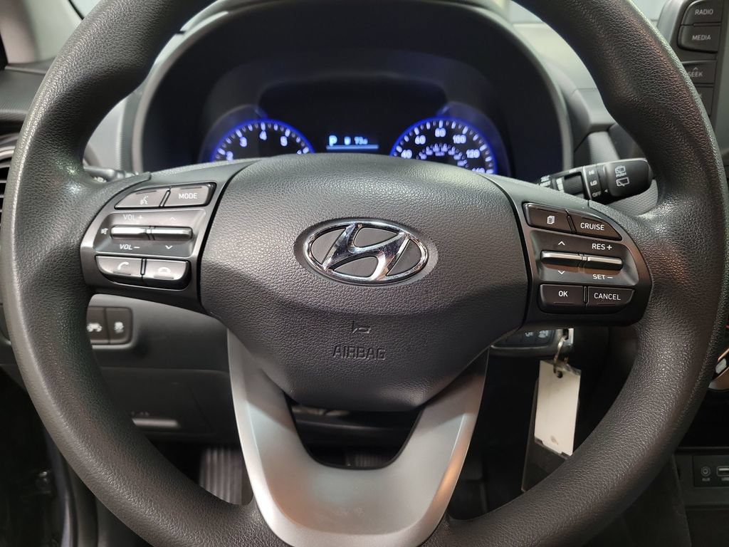 Used 2021 Hyundai Kona SE w/ Cargo Package FWD image 16