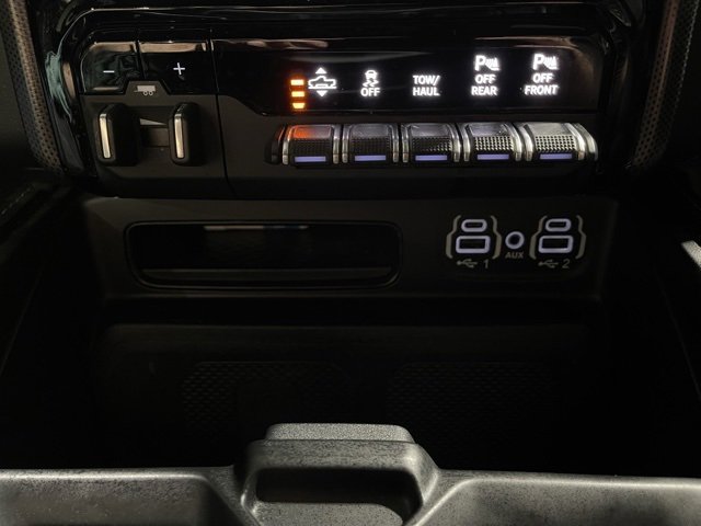 Used 2022 RAM 1500 Limited w/ Body-Colour Bumper Group image 17