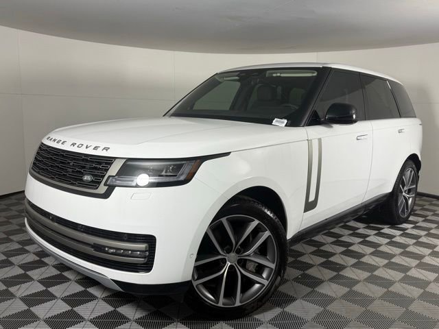 New 2025 Land Rover Range Rover SE