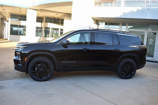 New 2026 Chevrolet Traverse LT w/ Driver Confidence Package image 6