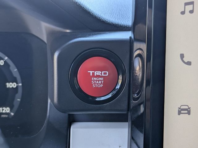 Used 2024 Toyota Tacoma TRD Off-Road image 19