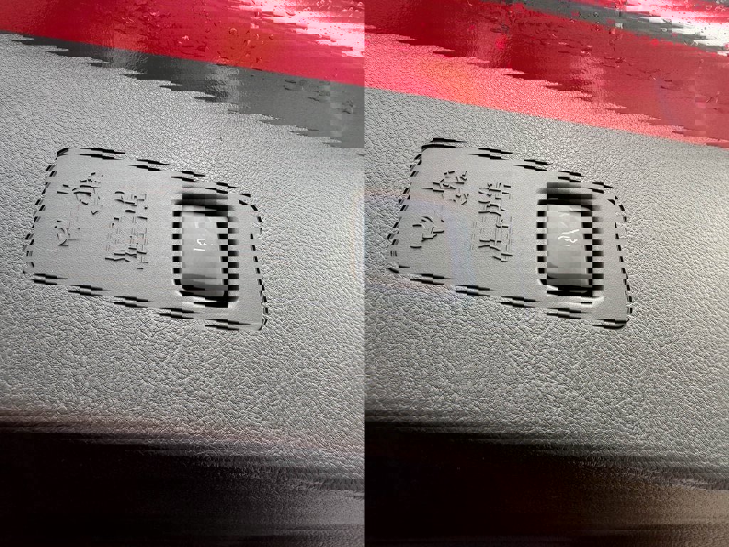 New 2026 Lincoln Corsair Premiere image 18