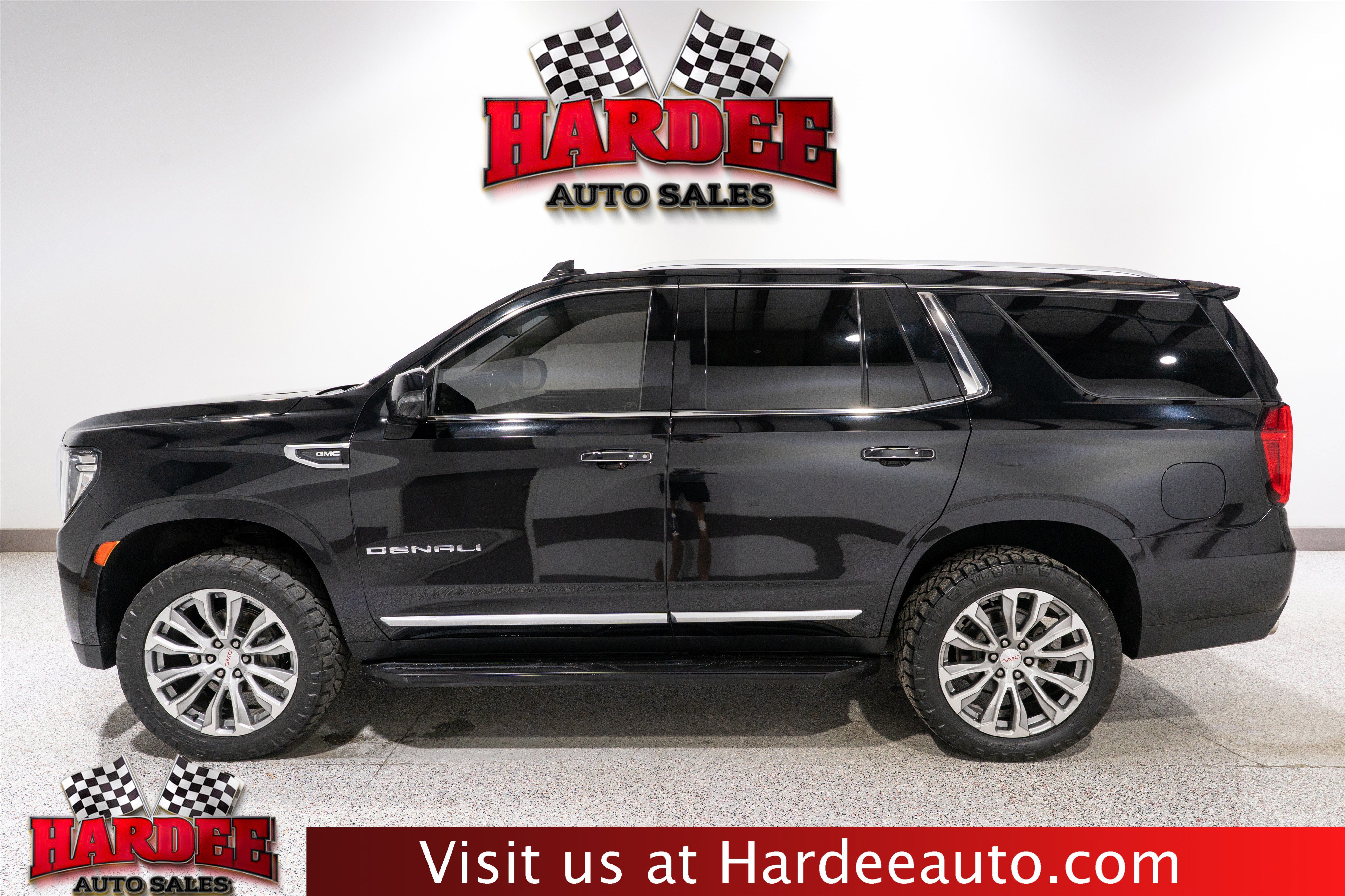 Used 2021 GMC Yukon Denali w/ Advanced Technology Package