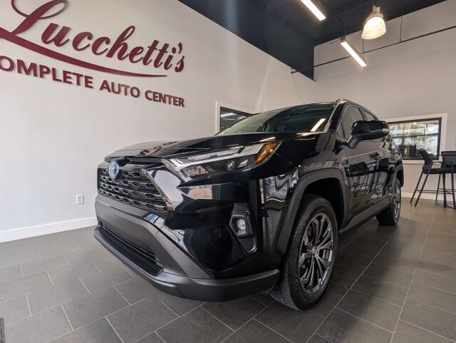 Used 2024 Toyota RAV4 XLE Premium w/ Weather Package AWD/4WD image 2