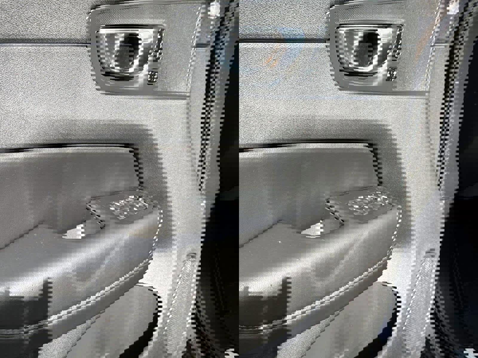 Used 2025 Volvo XC60 B5 Plus image 13