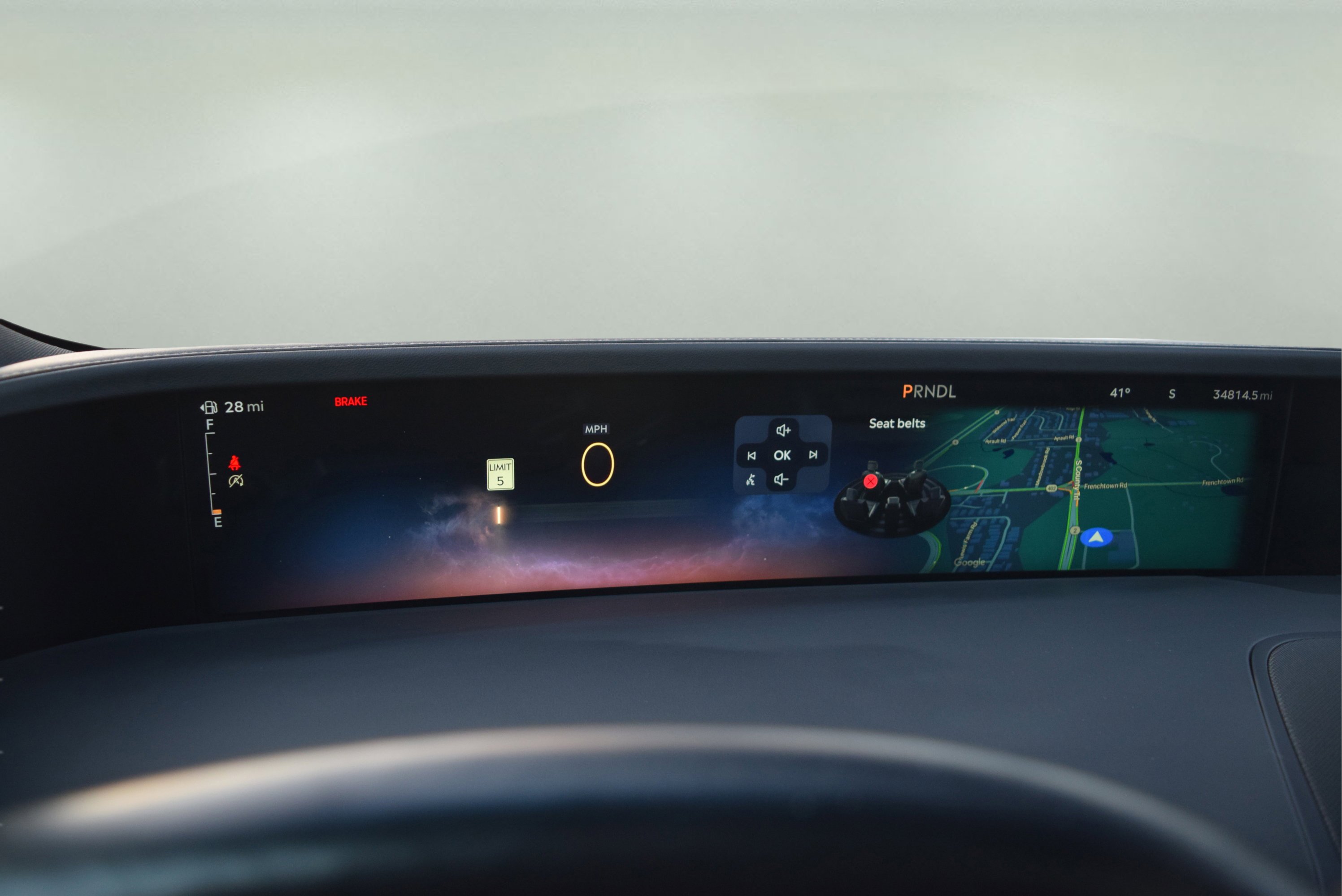 Used 2024 Lincoln Nautilus Reserve w/ Equipment Group 202A image 12