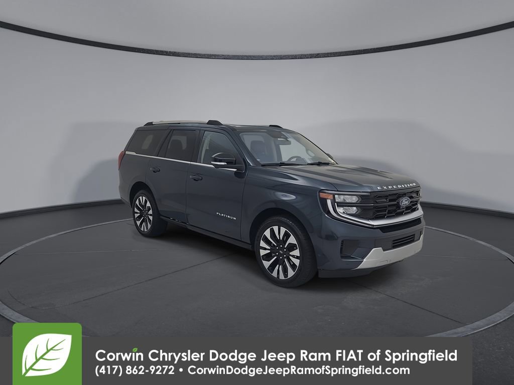 Used 2025 Ford Expedition Platinum w/ Driver's Package image 3