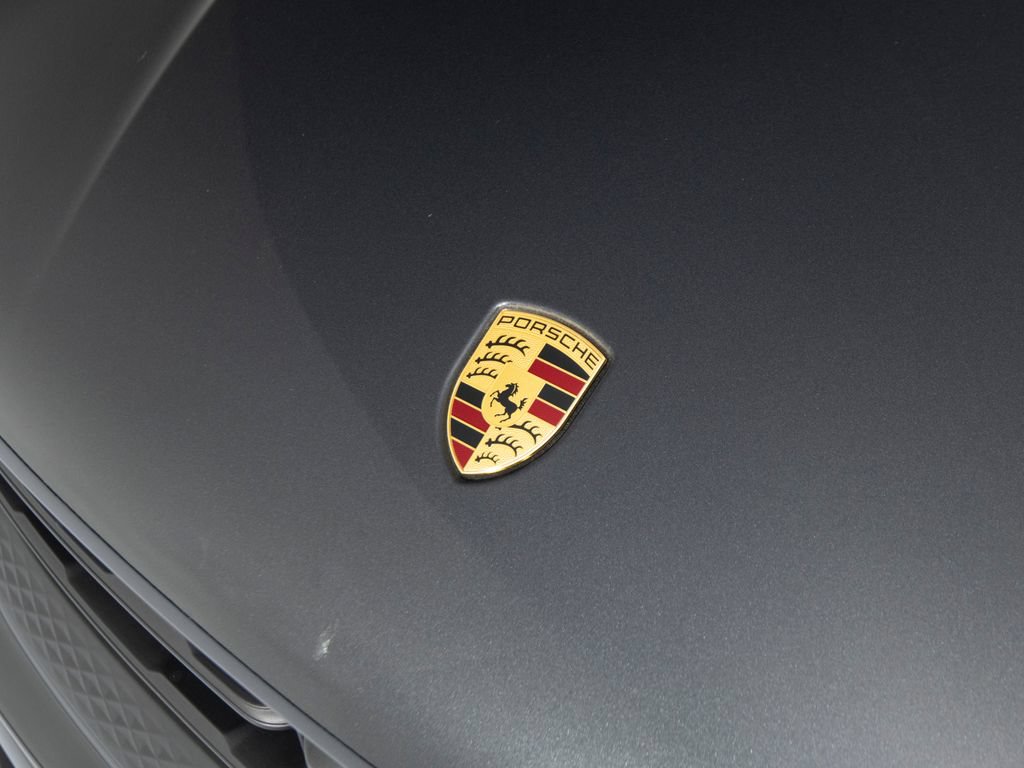 Certified 2026 Porsche Macan AWD/4WD image 14