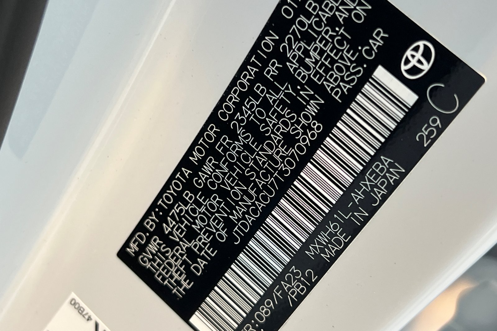 Certified 2026 Toyota Prius Plug-In Hybrid FWD image 28