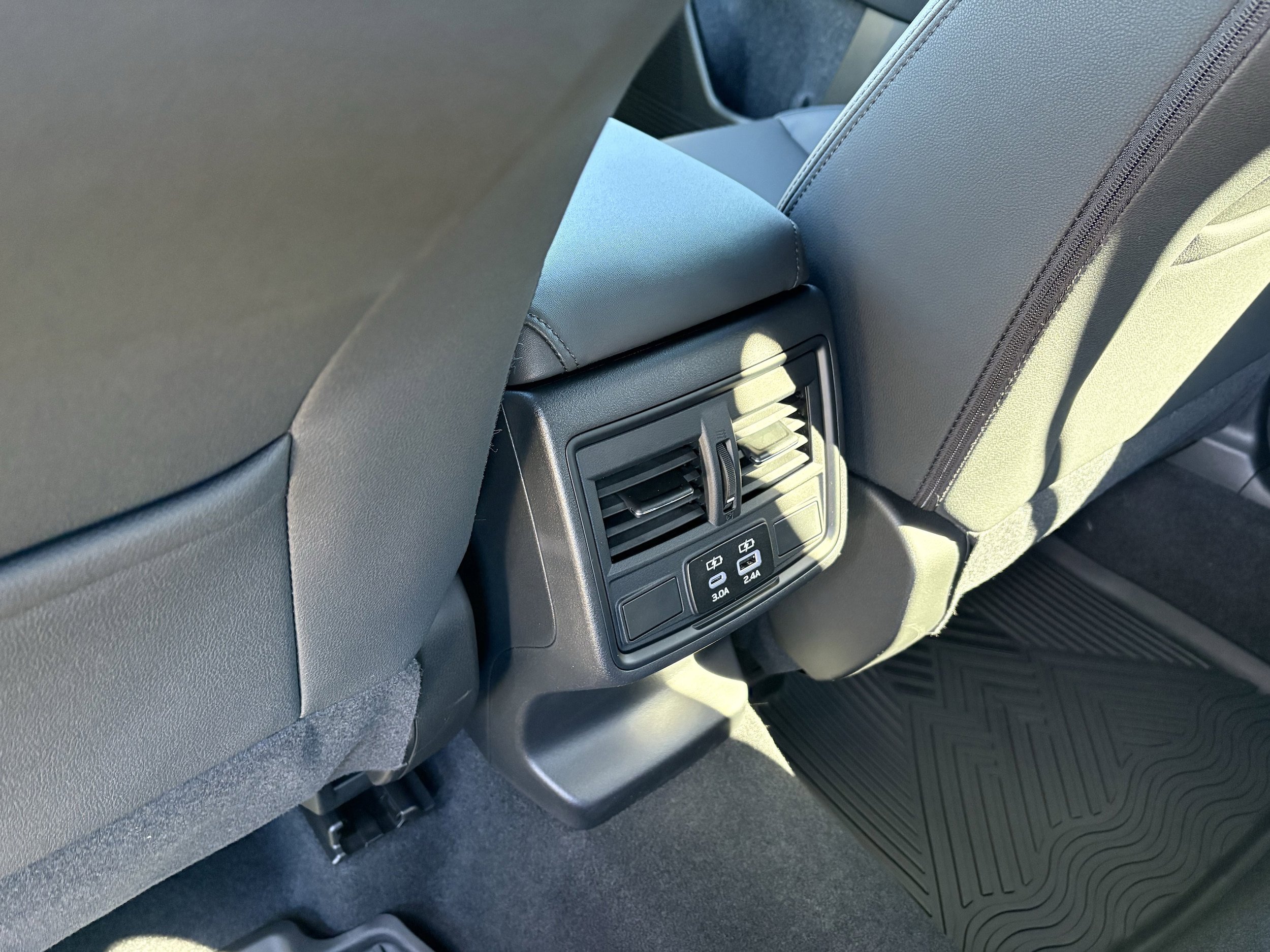 New 2026 Subaru Outback Premium image 32