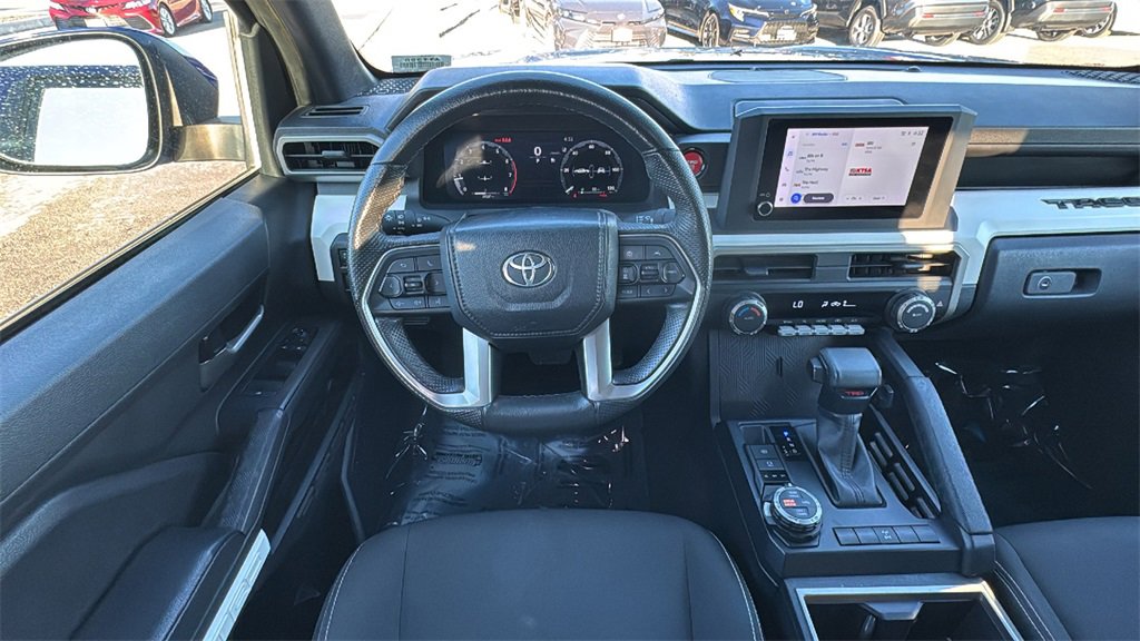 Used 2024 Toyota Tacoma TRD Off-Road image 27
