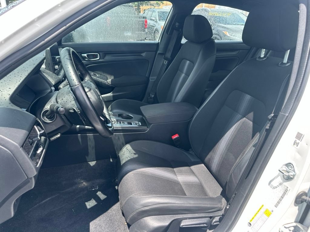 Used 2025 Honda Civic Sport image 13