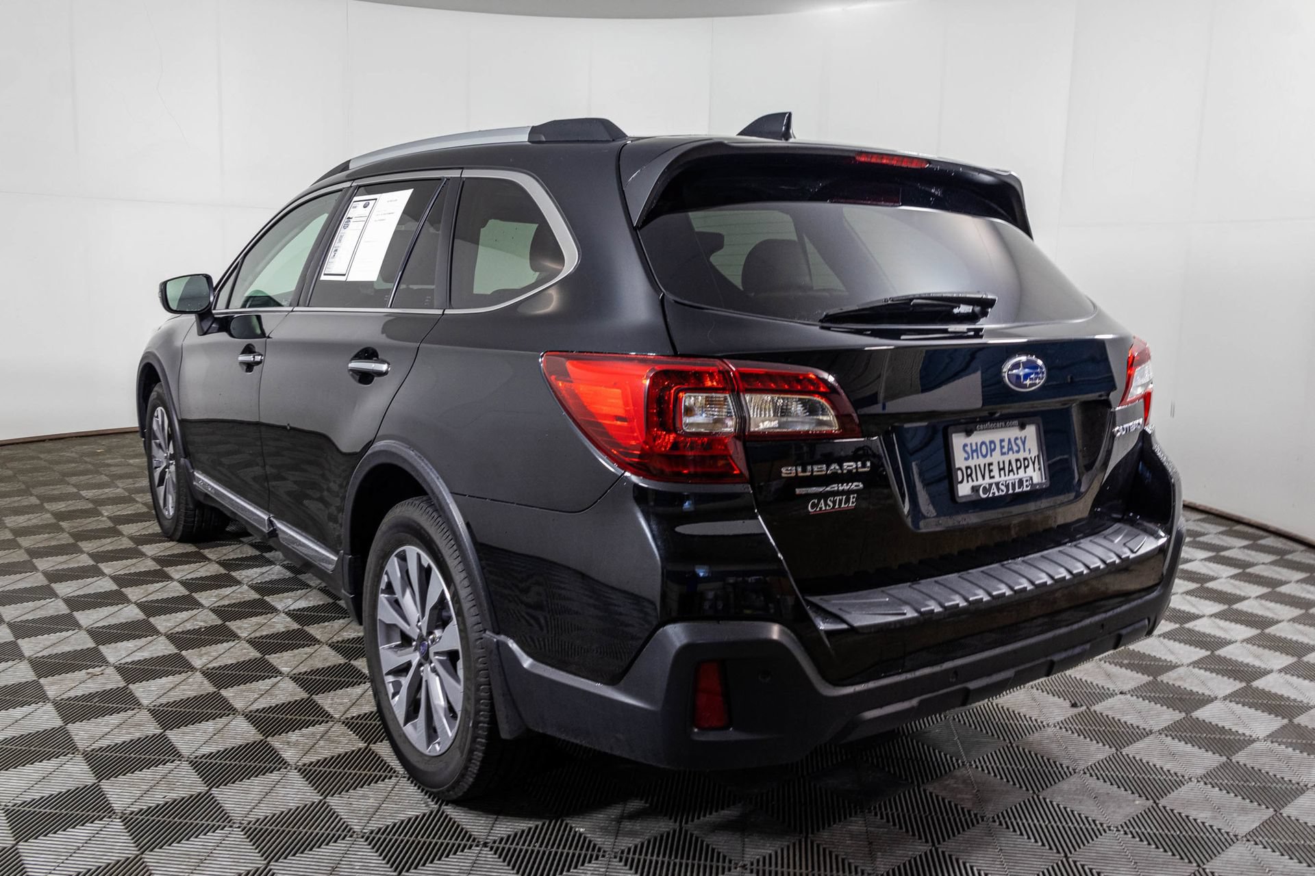 Used 2019 Subaru Outback 2.5i Touring w/ Protection Package #1 AWD/4WD image 23