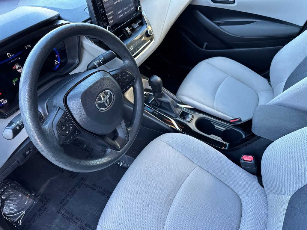 Used 2022 Toyota Corolla LE FWD image 9