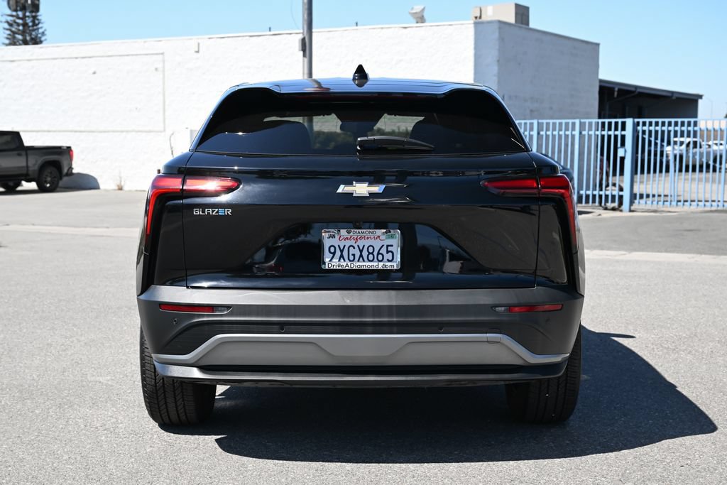 Used 2026 Chevrolet Blazer EV LT FWD image 5