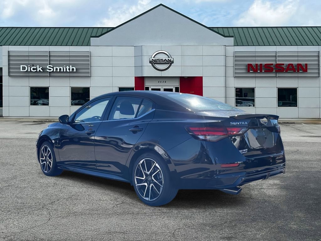 Used 2025 Nissan Sentra SR image 4
