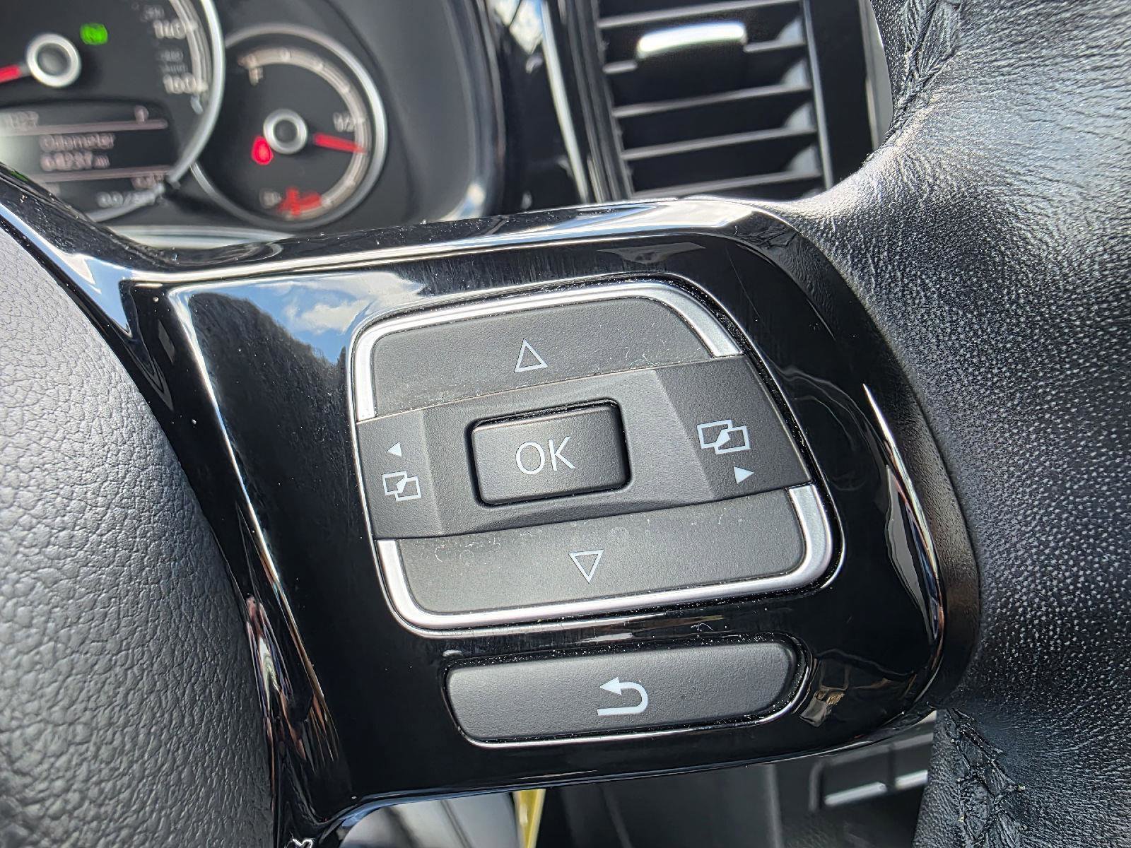 Used 2019 Volkswagen Beetle 2.0T S FWD image 15