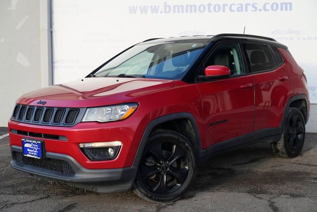 Used 2020 Jeep Compass Latitude image 2