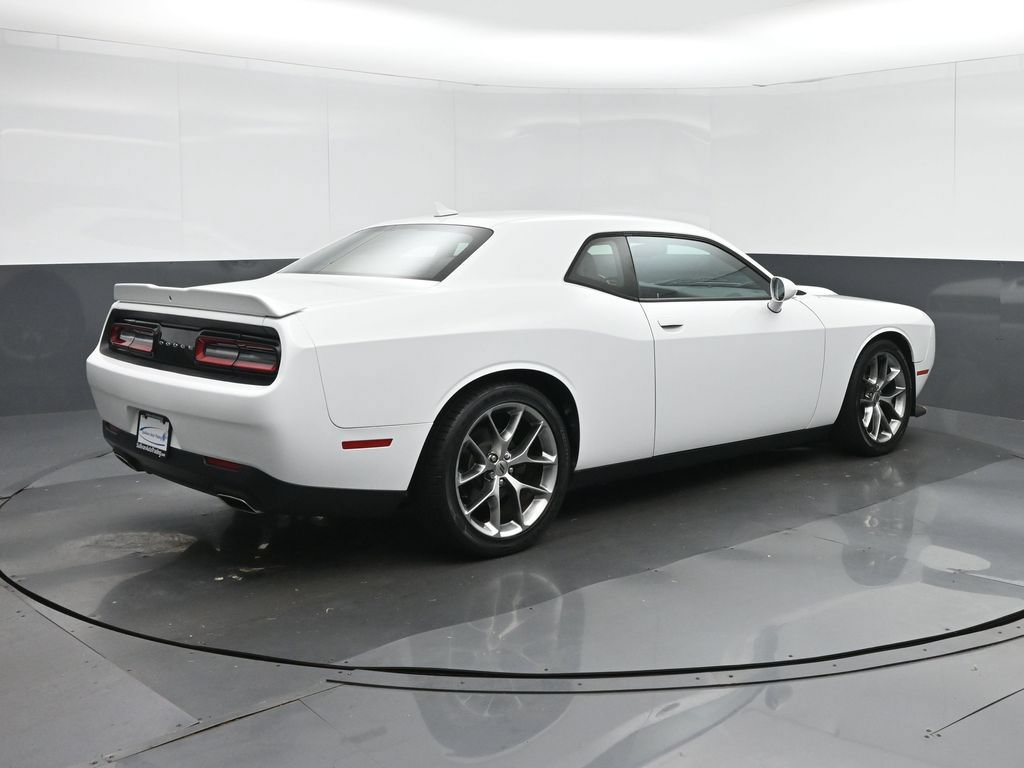 Used 2019 Dodge Challenger GT w/ Plus Package RWD image 7