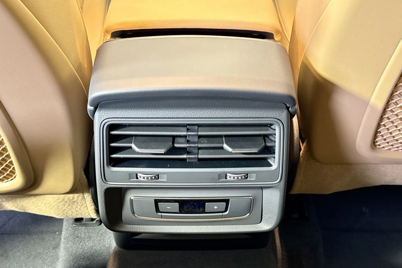 New 2026 Audi Q7 2.0T Premium image 22